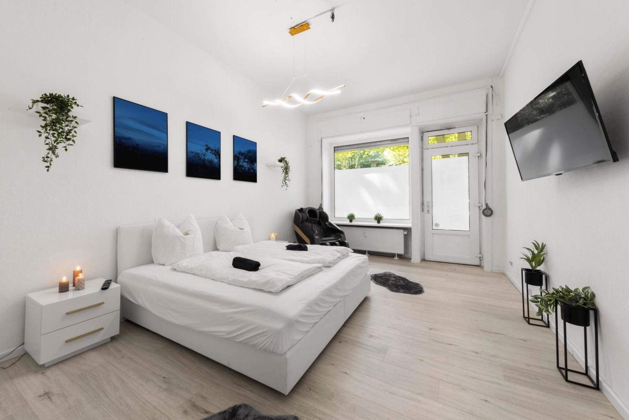 62Qm2, Massageseat, Billard-Table, King-Sized Bed Apartment Berlin Exterior photo